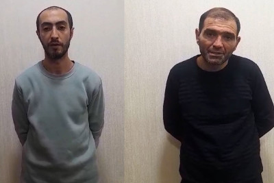 Bankomatdan pul çıxaranlara “yardım” edənlər: “Onlar gedəndən sonra pulu götürürdüm” - VİDEO