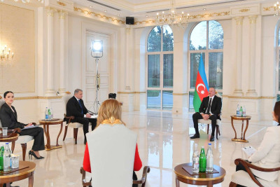 İlham Əliyev yerli televiziya kanallarına müsahibə verib