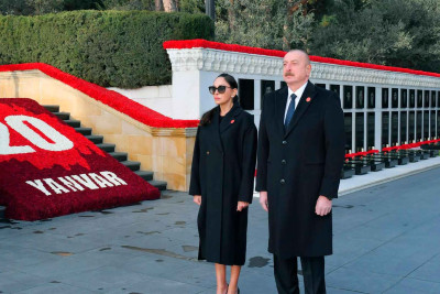 İlham Əliyev və birinci xanım Mehriban Əliyeva Şəhidlər xiyabanını ziyarət ediblər