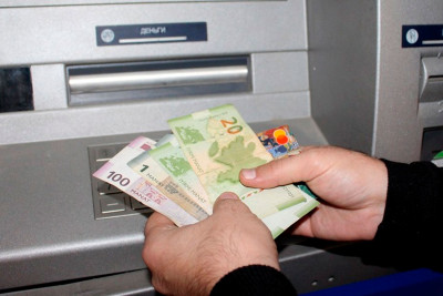 Azərbaycanda minimum əməkhaqqı ARTIRILIR