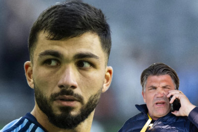 Azərbaycan millisinin futbolçusu İsveçdə qalacaq