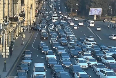 Bakıda tıxac olan yollar - SİYAHI
