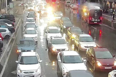 Bakıda tıxac olan yollar - SİYAHI