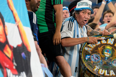Argentina millisinin əfsanəvi azarkeşi 84 yaşında dünyasını dəyişib