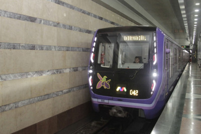 Metronun "28 May" stansiyasında qatarın yubanmasının səbəbi açıqlanıb