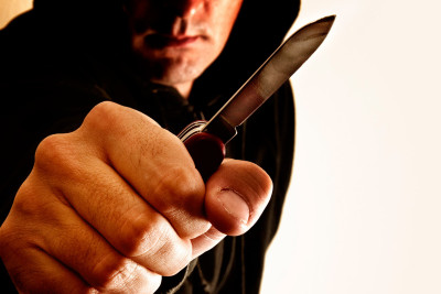 Bakıda qonşular arasında dava zamanı Polşa vətəndaşı bıçaqlanıb