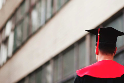 Şəhid ailəsinin üzvləri özəl universitetlərdə pulsuz oxuyacaq