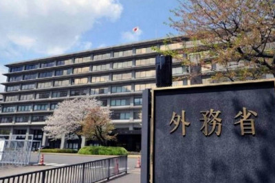 Yaponiya Rusiyaya qarşı sanksiyalar siyahısını genişləndirib