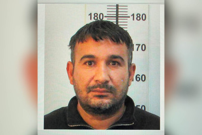 Özünü vəkil kimi təqdim edib qadınlardan pul tələb edən şəxs saxlanılıb