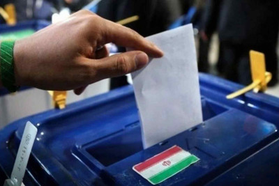 İranda növbədənkənar prezident seçkiləri keçirilir
