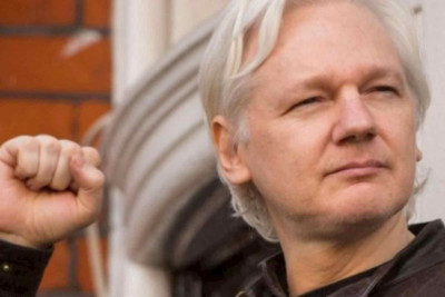 "WikiLeaks" in qurucusu - Culian Assenc həbsdən azad edilib