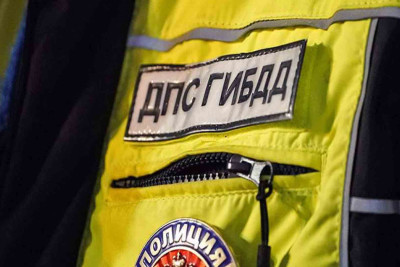 Moskvada yük avtomobili 16 maşına çarpılıb
