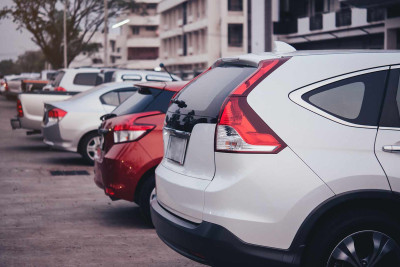 Xidməti parklanma yerlərində maşın saxlayanlar 40 manat cərimə olunacaqlar