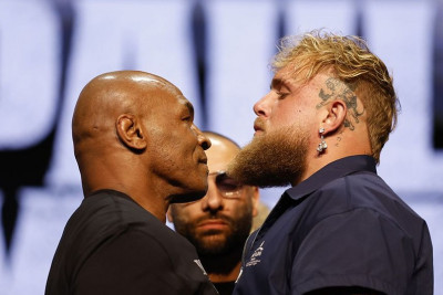 Mayk Taysonla Pol arasında boks döyüşü təxirə salınıb