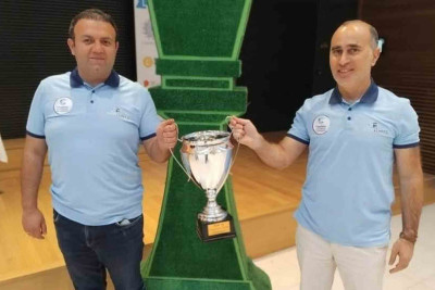 Şahmatçımız Fransa çempionu olub