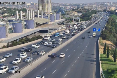 Bakıda tıxac olan yollar - SİYAHI