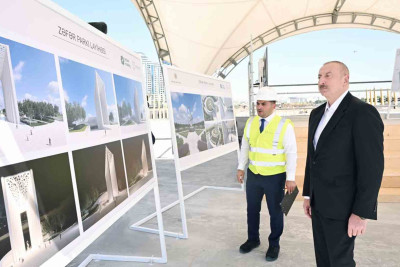 Prezident Bakıda Zəfər parkında aparılan tikinti işləri ilə tanış olub