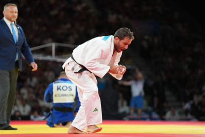 Paris-2024: Hidayət Heydərov fransa idmançısına qalib gələrək olimpiya çempionu olub
