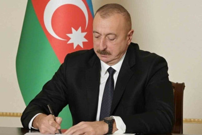 Diplomatik xidmət orqanları əməkdaşlarına diplomatik rütbələr verilib - SİYAHI