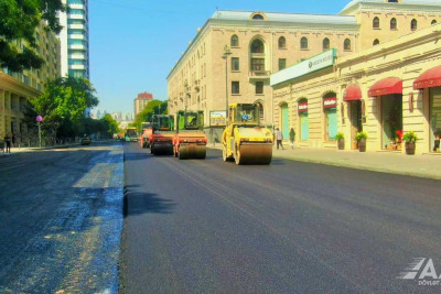 Bakının 28 May küçəsində təmir işləri aparılır