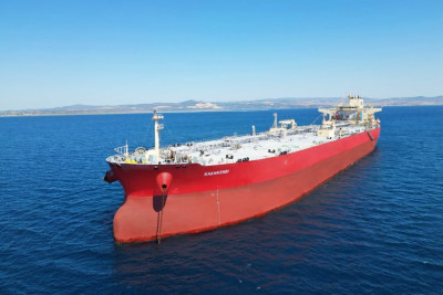 Nəhəng tanker "Xankəndi" adı ilə istismara verildi