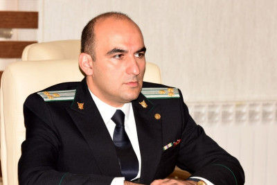 General-polkovnik Elçin Quliyev Firad Əliyevi təltif edib