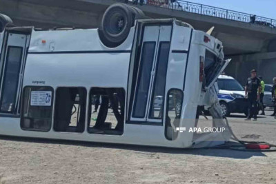 Bakı–Sumqayıt yolundakı avtobus qəzasında 1 nəfər ölüb – YENİLƏNİB