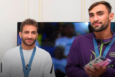 Olimpiya çempionlarımız Vətənə geri dönür