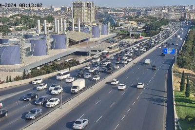Bakıda tıxac olan yollar - SİYAHI