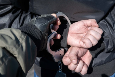 Sumqayıtda dəmiryolunda 72 yaşlı qadın oğurluq etməkdə şübhəli bilinir