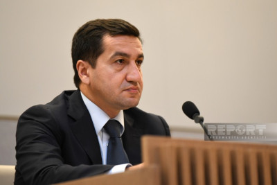 Hikmət Hacıyev Avropa komissarının əsassız ittihamlarına cavab verib