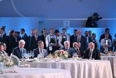 Prezident İlham Əliyev Kazanda XVI BRICS Sammitinin keçirilməsi münasibətilə rəsmi ziyafətdə iştirak edir