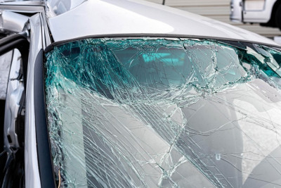 Dəhşətli qəza: 3 ölü, 1 yaralı