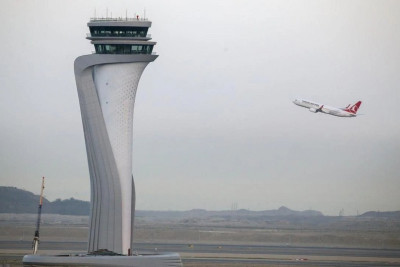 Türkiyədə uçuşlarda fasilələr yaranıb - SƏBƏB