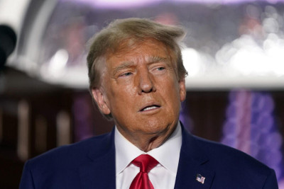 Tramp 24 saat ərzində Hindistana qarşı tarif vergisini artıracaq