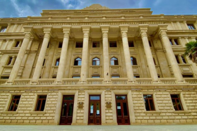 AzTU tələbələri 3 aydır təqaüd almır - Universitetdən AÇIQLAMA