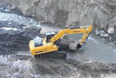 Quba-Xınalıq yolunda yeni körpünün inşasına başlanılıb