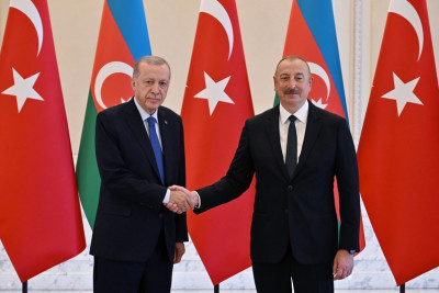 Ərdoğan İlham Əliyevi Zəfər Günü münasibətilə təbrik edib
