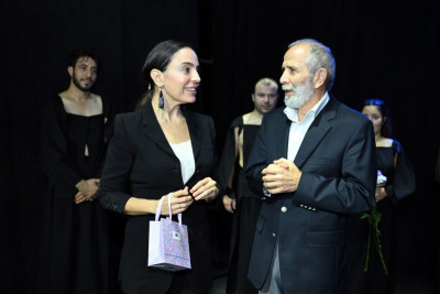 Leyla Əliyeva, İordaniya şahzadəsi və ICCROM-un baş direktoru "Manqurt" tamaşasını izləyiblər