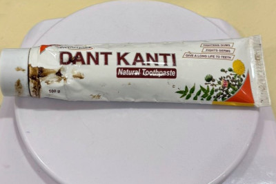 Diş məcunu qabında narkotik keçirmək istəyən şəxs saxlanıldı - FOTO
