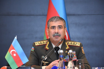 Müdafiə naziri Zakir Həsənov Qazaxıstana başsağlığı verib