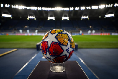 UEFA Çempionlar Liqasında V tur başlayır