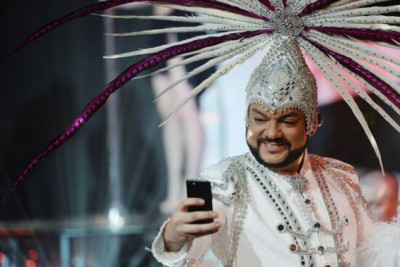 Rusiyanın məşhur müğənnisi Filipp Kirkorov axtarışa verilib
