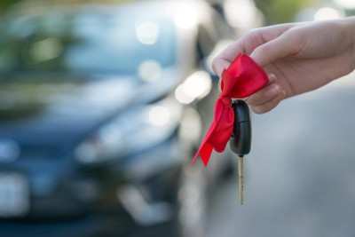 Azərbaycanda bu şəxslərə AVTOMOBİL VERİLƏCƏK