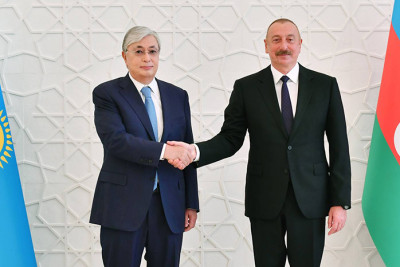 Qazaxıstan KİV: Qazaxıstan Bakı ilə Moskva arasındakı mübahisədə Azərbaycanın tərəfindədir