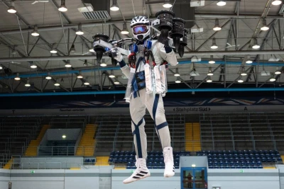 Almaniyada uçuş üçün innovativ kostyum yaradıldı