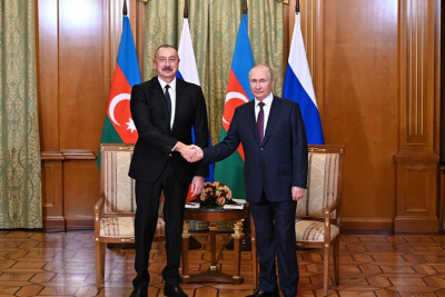 Vladimir Putin İlham Əliyevi təbrik edib