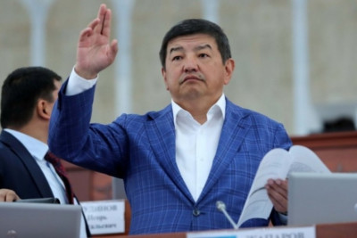 Qırğızıstanda Prezident Administrasiyasının rəhbəri vəzifəsindən azad edilib