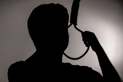 Spirtli içki aludəçisi intihar etdi