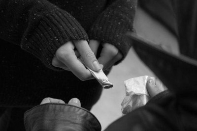 Ermənistanda orduda narkotik alveri artıb: Gənc çağırışçılar işin içindədir